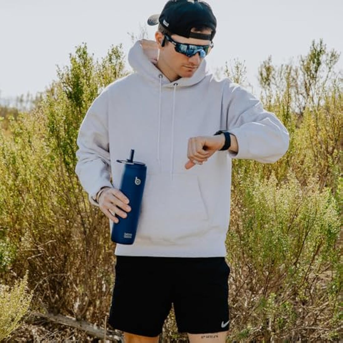 Insulated Water Bottle 950ml(32oz) with Straw and Lid for Sports and Gym
